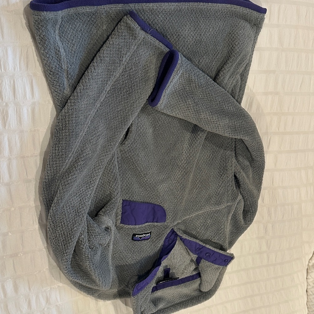 Patagonia Gray and Purple Fleece Jacket